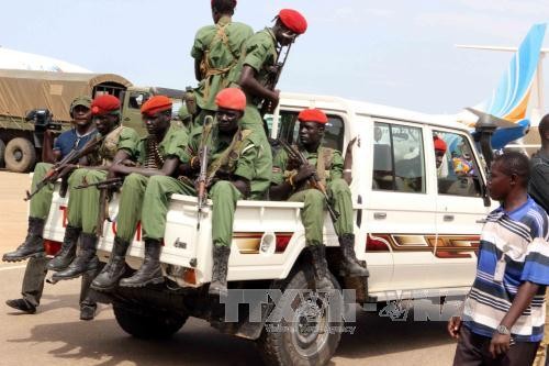 Kelompok-kelompok pembangkang di Sudan menandatangani peta jalan perdamaian dengan Uni Afrika sebagai mediator  - ảnh 1