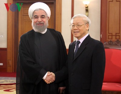 Presiden Vietnam, Tran Dai Quang mengadakan resepsi untuk menyambut Presiden Iran, Hassan Rouhani - ảnh 2