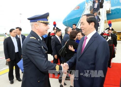 Presiden Vietnam, Tran Dai Quang memulai kunjungan kenegaraan di Italia - ảnh 1