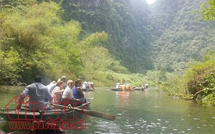 Lebih dari 3,2 juta wisman datang ke Vietnam pada triwulan pertama tahun 2017 - ảnh 1