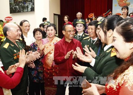 Kedutaan Besar Laos di Vietnam mengadakan Hari Raya Tahun Baru Tradisional Bun Pi May di kota Hanoi - ảnh 1