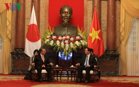 Presiden Vietnam, Tran Dai Quang menerima Ketua Majelis Rendah Jepang, Oshima Tadamori - ảnh 1