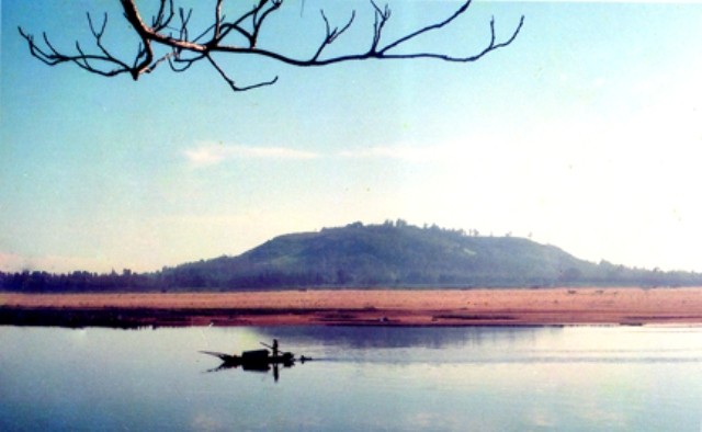 Keindahan gunung An dan sungai Tra di provinsi Quang Ngai - ảnh 1