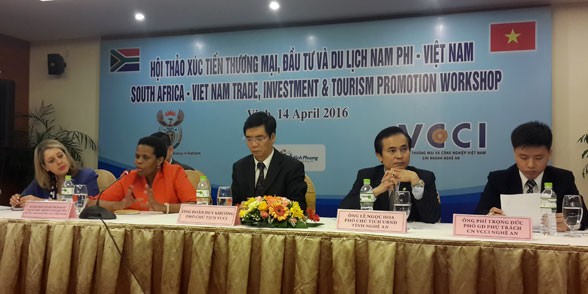 Memperkuat promosi dagang Vietnam-Afrika Selatan - ảnh 1