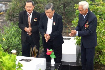 Mengenangkan para prajurit yang  sudah gugur dalam rumah penjara Phu Quoc - ảnh 1