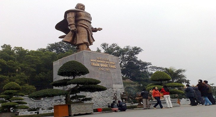 Kuil Cua Ong: Bumi  spritualitas   Cam Pha di provinsi Quang Ninh - ảnh 2