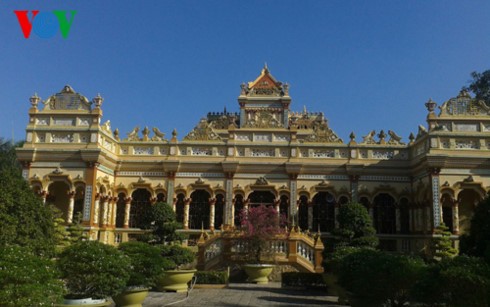 Keindahan pagoda Vinh Trang di provinsi Tien Giang - ảnh 1