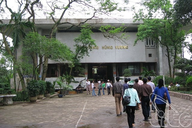 Museum Nasional Raja Hung- tempat melukiskan masa lampau yang heroik dari bangsa Vietnam - ảnh 1