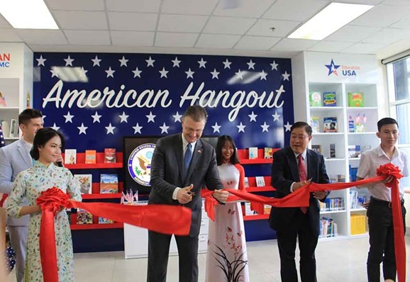 Meresmikan pola  belajar  interaksi “Ruang Amerika Serikat” - ảnh 1