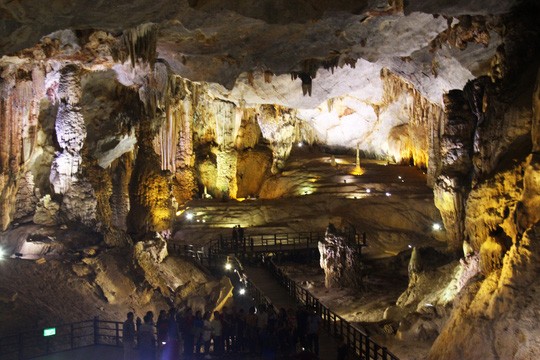 Taman Nasional Phong Nha-Ke Bang- destinasi yang menarik bagi para wisatawan - ảnh 5