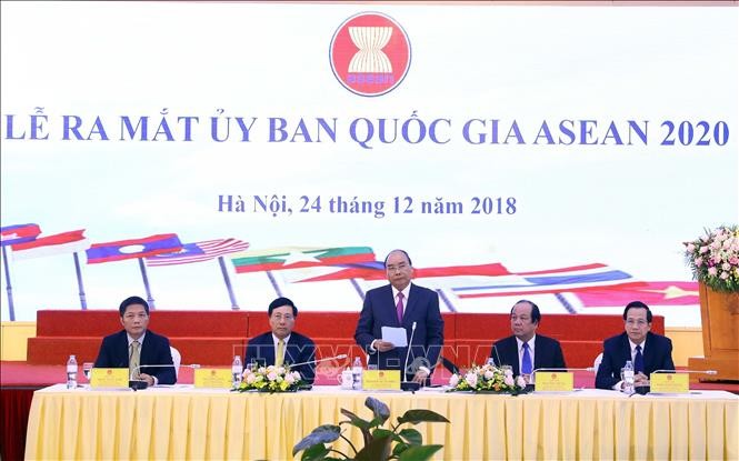 Pembukaan acara unjuk muka Komite Nasional ASEAN 2020 - ảnh 1