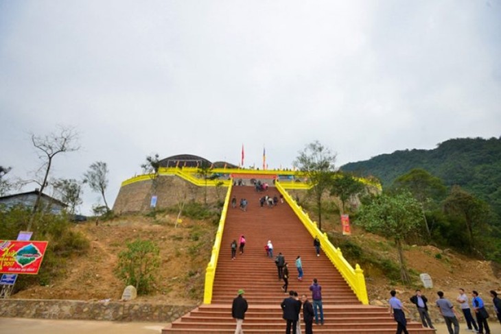Kompleks situs peninggalan sejarah Ngoa Van-Jantung-nya  dari mazhab Buddha Truc Lam Yen Tu - ảnh 2