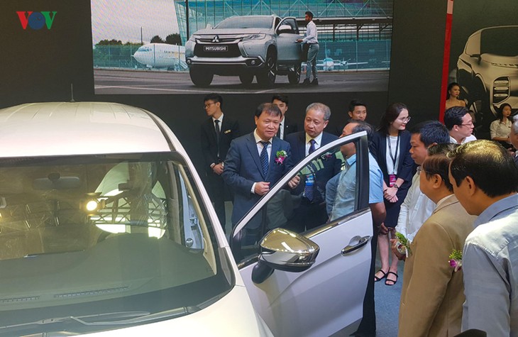 Pembukaan pameran internasional Vietnam AutoExpo 2019 - ảnh 1