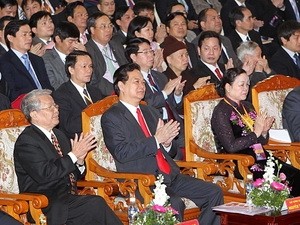 Conférence de presse: colloque sur la promotion des investissements à Quang Ninh - ảnh 1