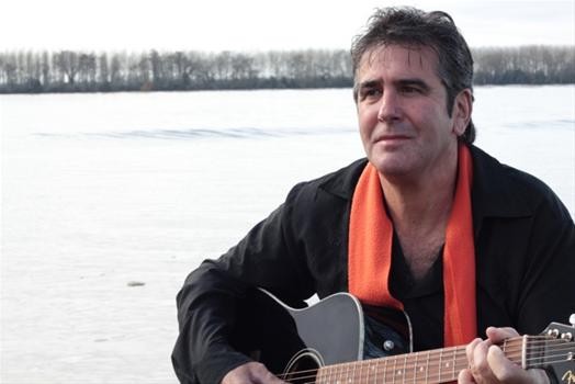 Un chanteur français pour des enfants vietnamiens victimes de l’agent orange - ảnh 1