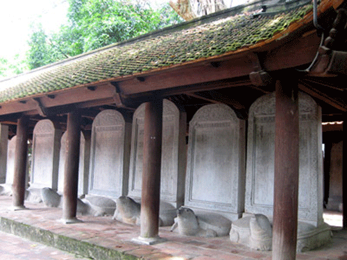 Stèles des docteurs au Temple de la Littérature : 