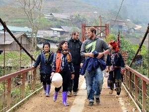 Lao Cai inaugure le 1er hôtel international 4 étoiles  - ảnh 1