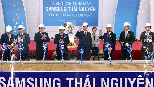 Prime Minister Nguyen Tan Dung pays working visit to Thai Nguyen    - ảnh 1