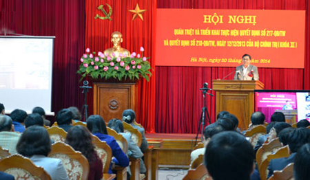 Enhancing social supervision and criticism to promote people’s intellect  - ảnh 1