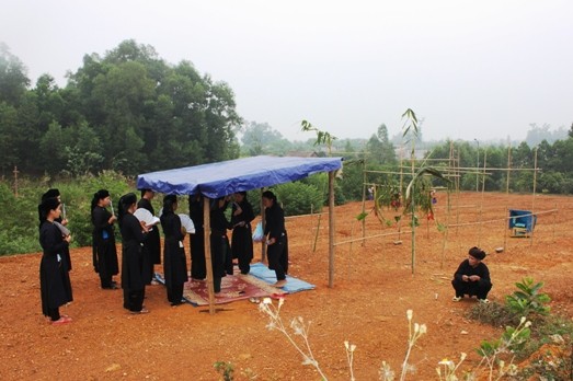 “Second Damsel” festival: a typical religious ritual of the Tay - ảnh 4