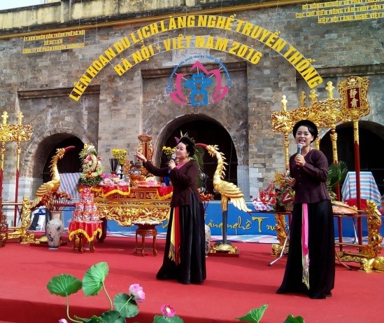 Procession of craft villages’ ancestors  - ảnh 1