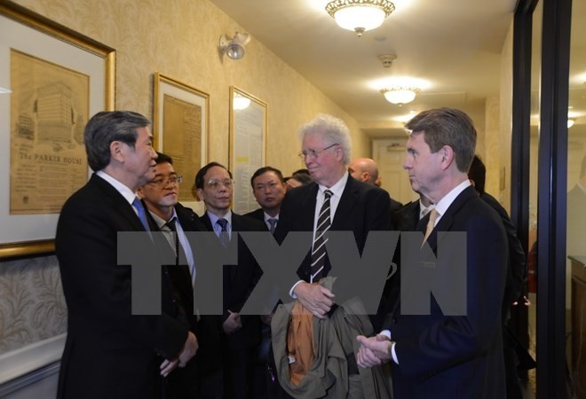 Politburo member Dinh The Huynh concludes US visit - ảnh 1