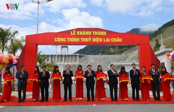 Lai Chau hydropower plant put into operation  - ảnh 1