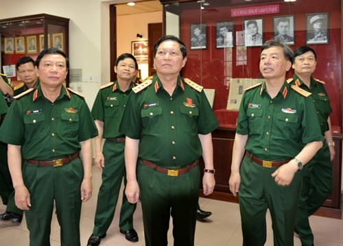 Activities to mark 92nd anniversary of Vietnam Revolutionary Press Day - ảnh 1