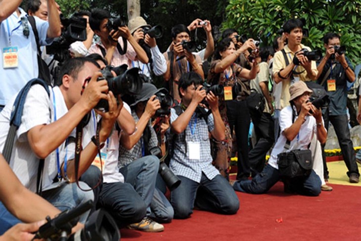 Press accompanies national development - ảnh 1