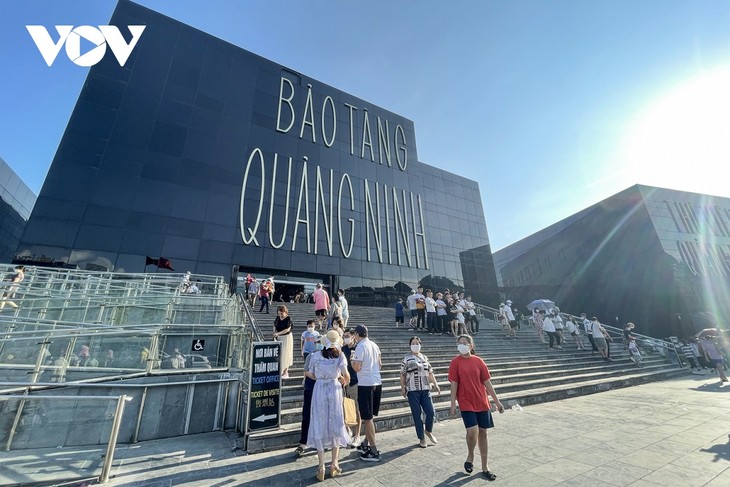 Digital technology enhances visitor’s experience at Quang Ninh Museum - ảnh 2