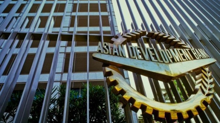 ADB raises economic growth forecast for Asia - ảnh 1