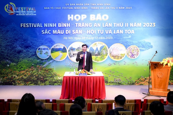 Ninh Binh-Trang An Festival cherishes ancient capital - ảnh 2