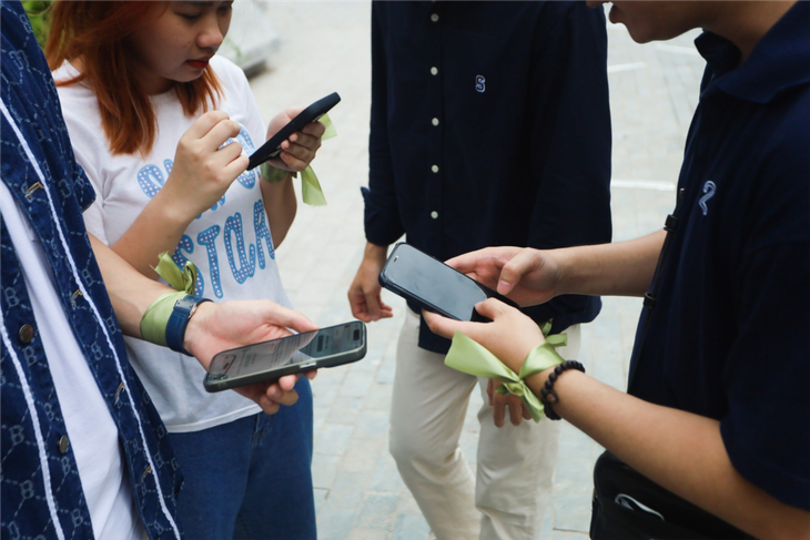 Foodtour in Hanoi’s Old Quarter impresses tourists - ảnh 1