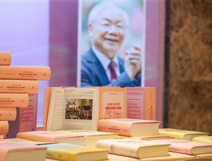 Party General Secretary Nguyen Phu Trong’s valuable books - ảnh 1