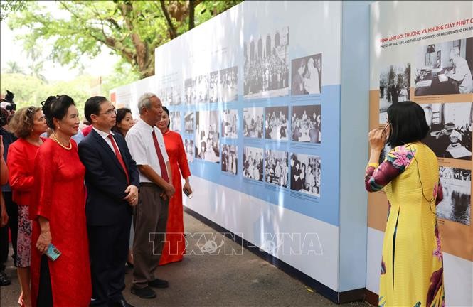 Exhibition honors President Ho Chi Minh’s legacy - ảnh 1