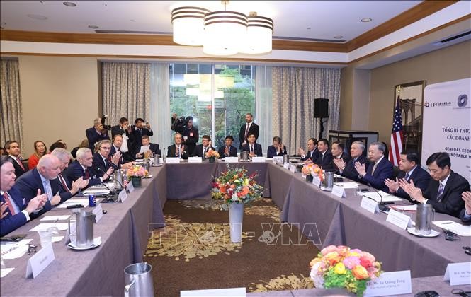 Top leader To Lam meets leading US businesses in New York - ảnh 1