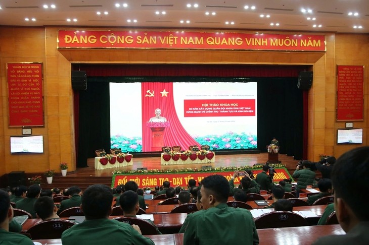 Seminar underlines building a politically strong army as fundamental principle - ảnh 1