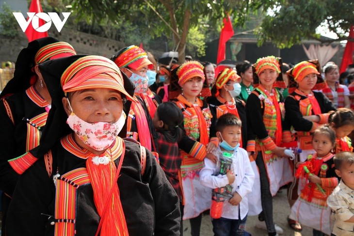 Kin Pang Then ritual of the White Thai in northwestern region - ảnh 2