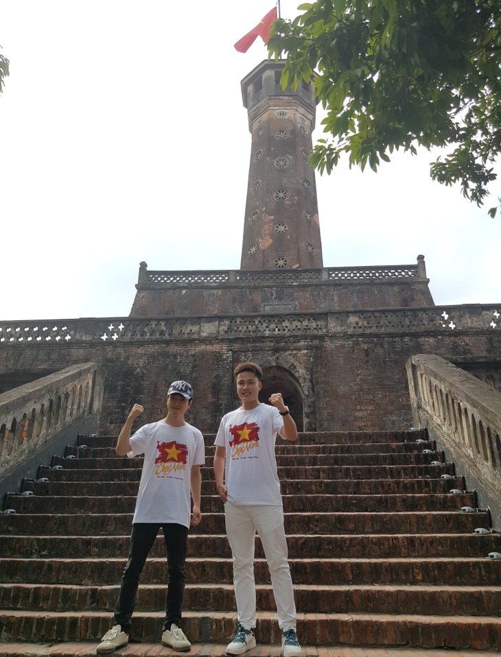 Hanoi launches “Flag Tower Memories” tour - ảnh 2