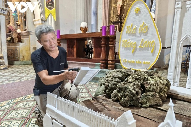 A merry Christmas in Mang Lang parish - ảnh 2