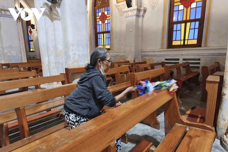 A merry Christmas in Mang Lang parish - ảnh 3