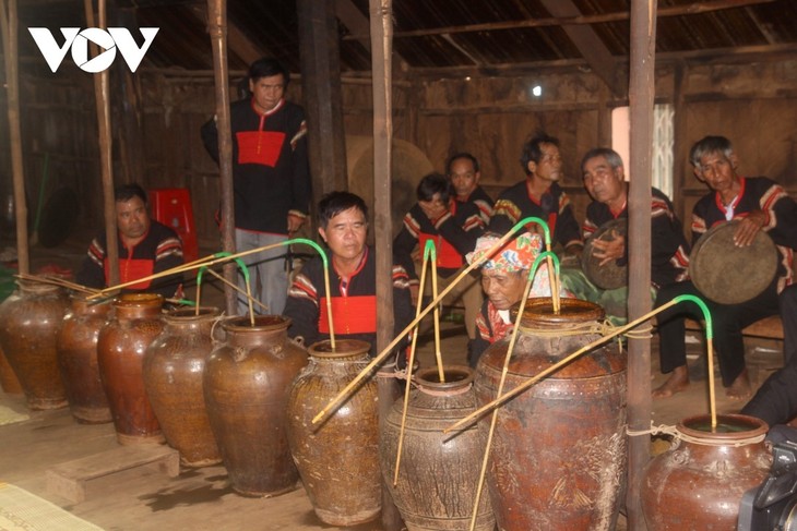 The longhouse preserves the E De’s enduring culture - ảnh 3