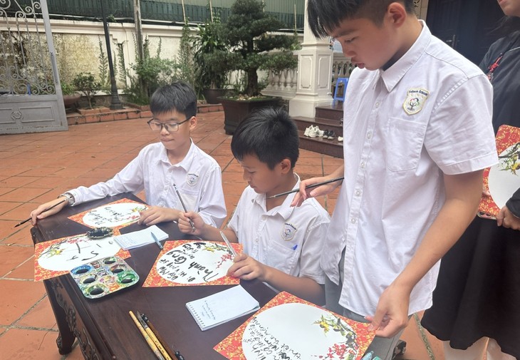 To Huu Museum, where poetry intertwines with national history - ảnh 4