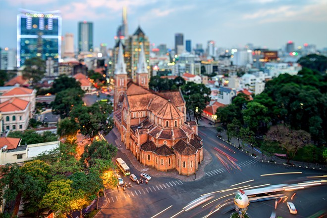 Saigon viewed from above, with miniature effect - ảnh 8