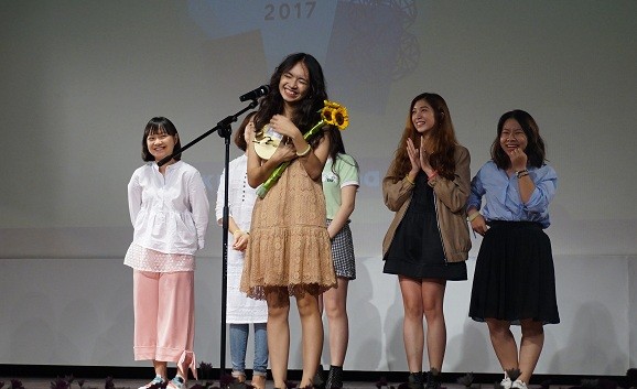 2017 Golden Lotus Bud Awards presented - ảnh 2