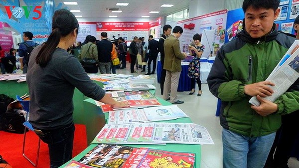 Hanoi Spring Newspaper Festival 2018 - ảnh 1