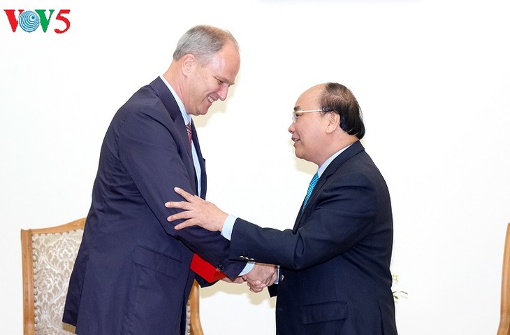 Prime Minister Nguyen Xuan Phuc receives German Ambassador - ảnh 1