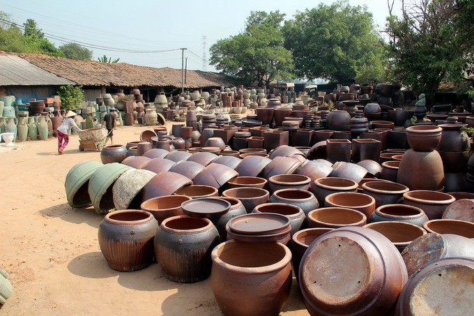 Tan Van pottery village in Dong Nai - ảnh 1