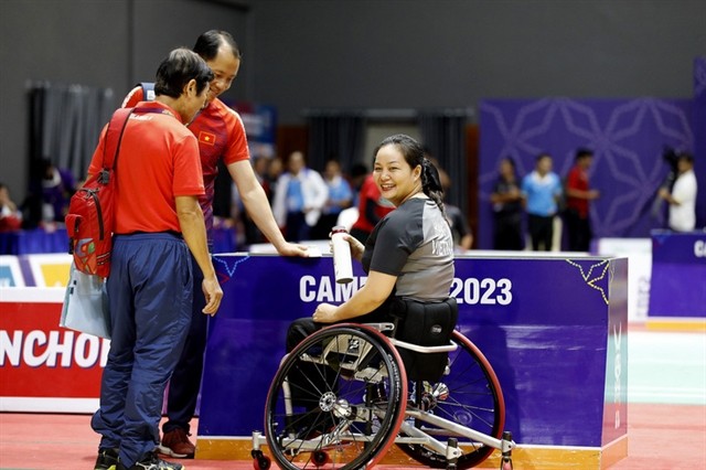 Vietnam finishes third at ASEAN Para Games 2023  - ảnh 1