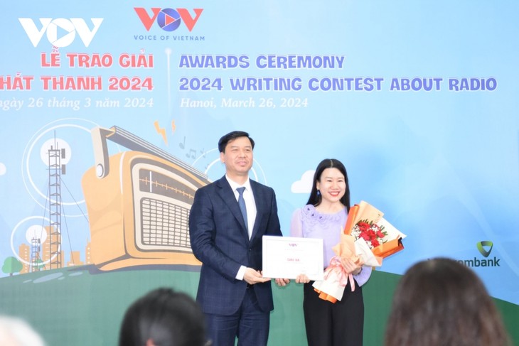VOV in the hearts of its listeners - ảnh 2